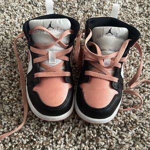 Toddler Girl Jordan 1s